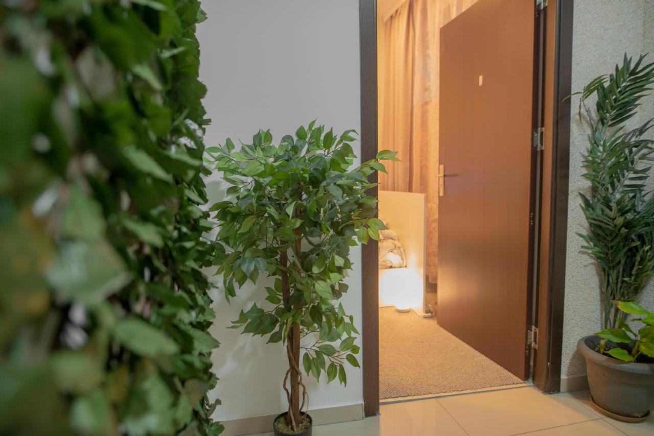 Old Town Tomis Studio Apartment Constanta Exterior photo